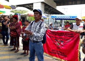 Three hundred community members organized by the ADH took over the Mesiilla check point on the Guatemala-Mexico border on August 9, protesting the "third safe country" agreement, systemic impunity & the invasion of their territorries by extractive industry. Photo Credit: Departamental Assembly of Peoples of Huehuetenango (ADH)